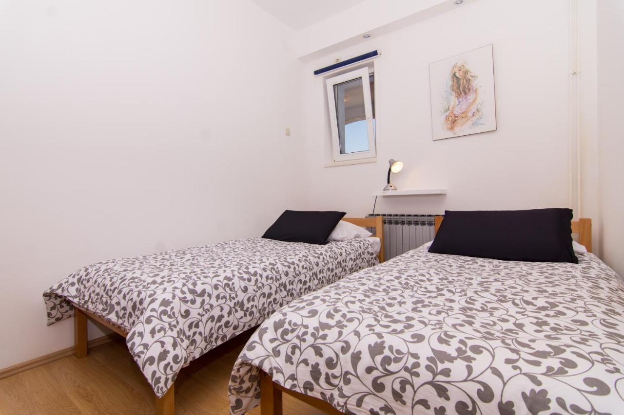 Donji Okrug  Apartmani Mlacic מראה חיצוני תמונה